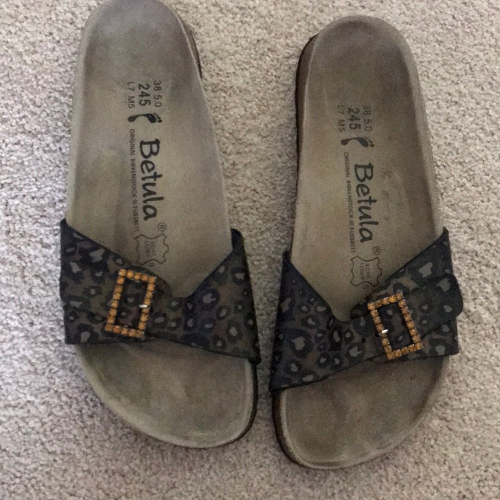 Birkenstock’s  - betula. 38. Cut leopard!